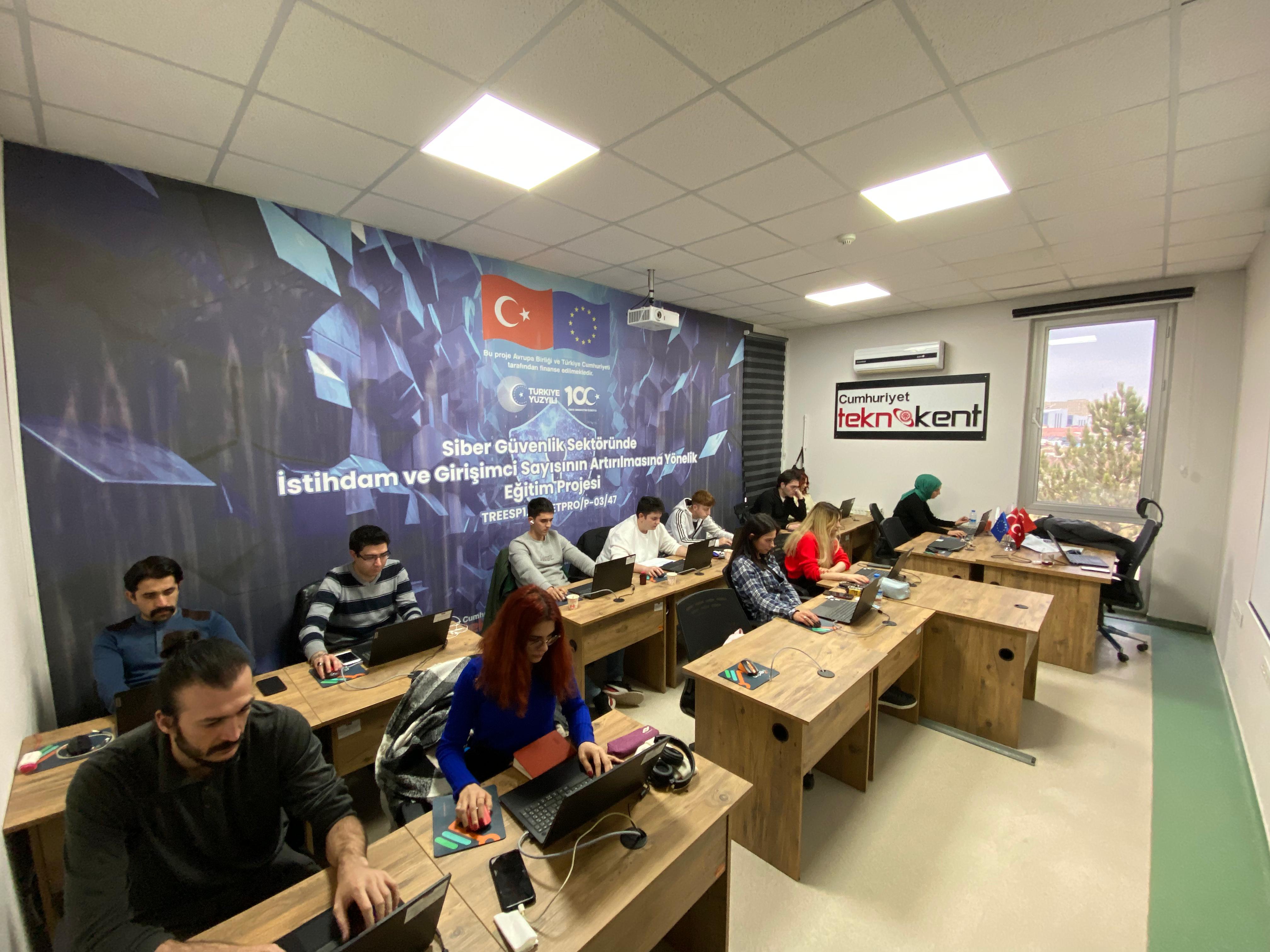 Siber Güvenlik Sektöründe İstihdam ve Girişimci Sayısının Artırılmasına Yönelik Eğitim